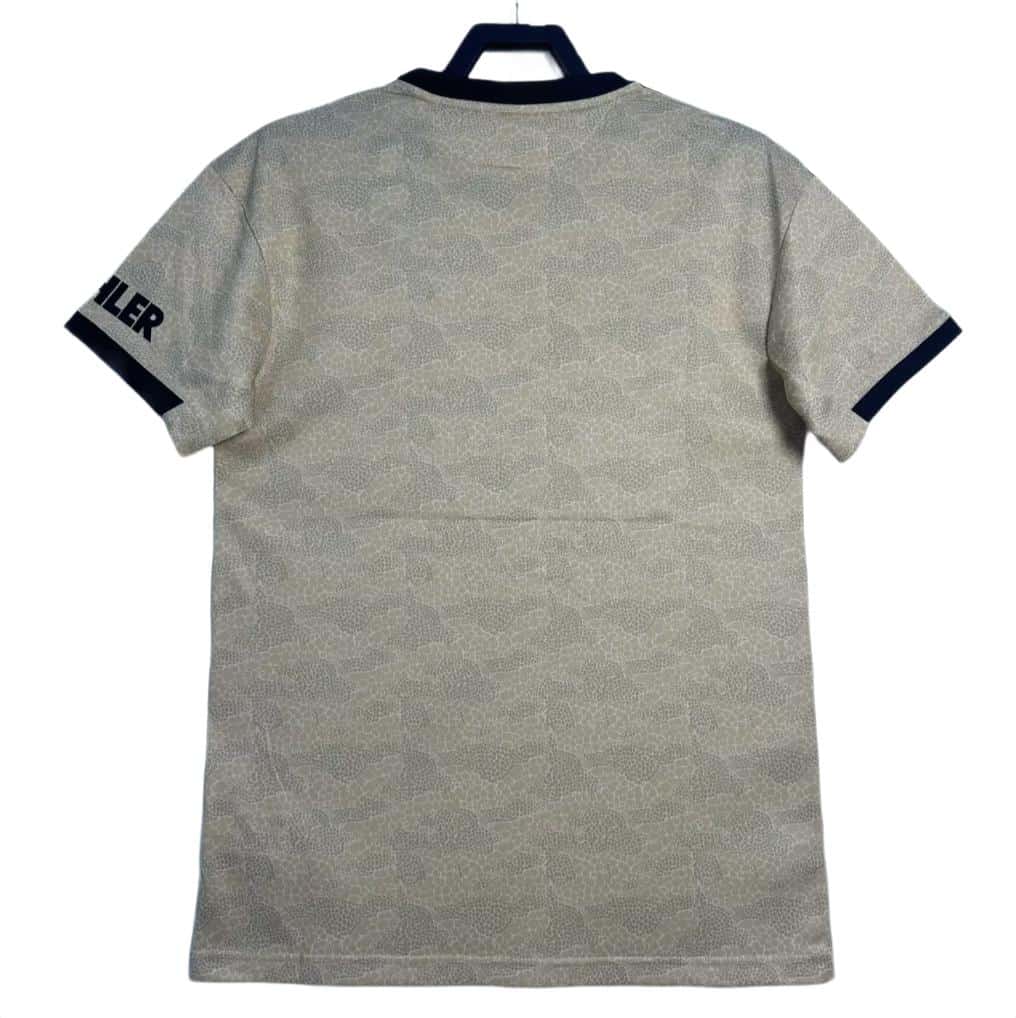 Manchester United 19/20 Away Jersey - Retro Version - Image 2