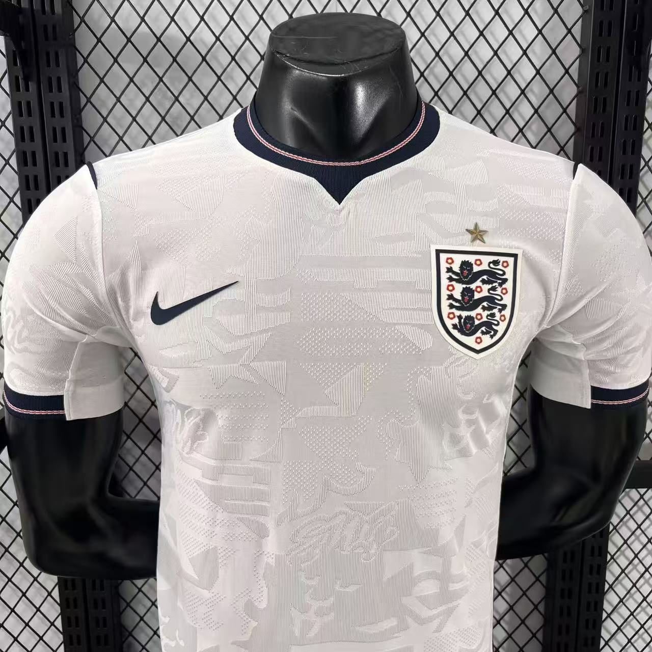 England 2026 Home Jersey - Player Version - Image 5