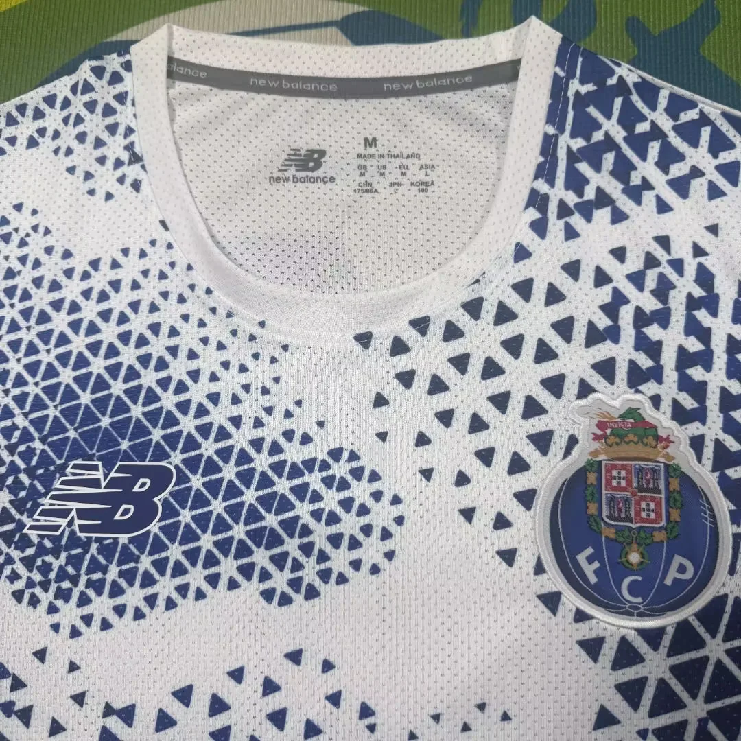 Porto 26/27 Pre-Match White Jersey - Fan Version - Image 2