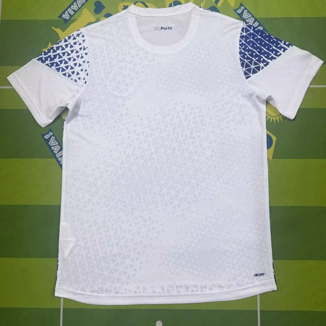 Porto 26/27 Pre-Match White Jersey - Fan Version - Image 3