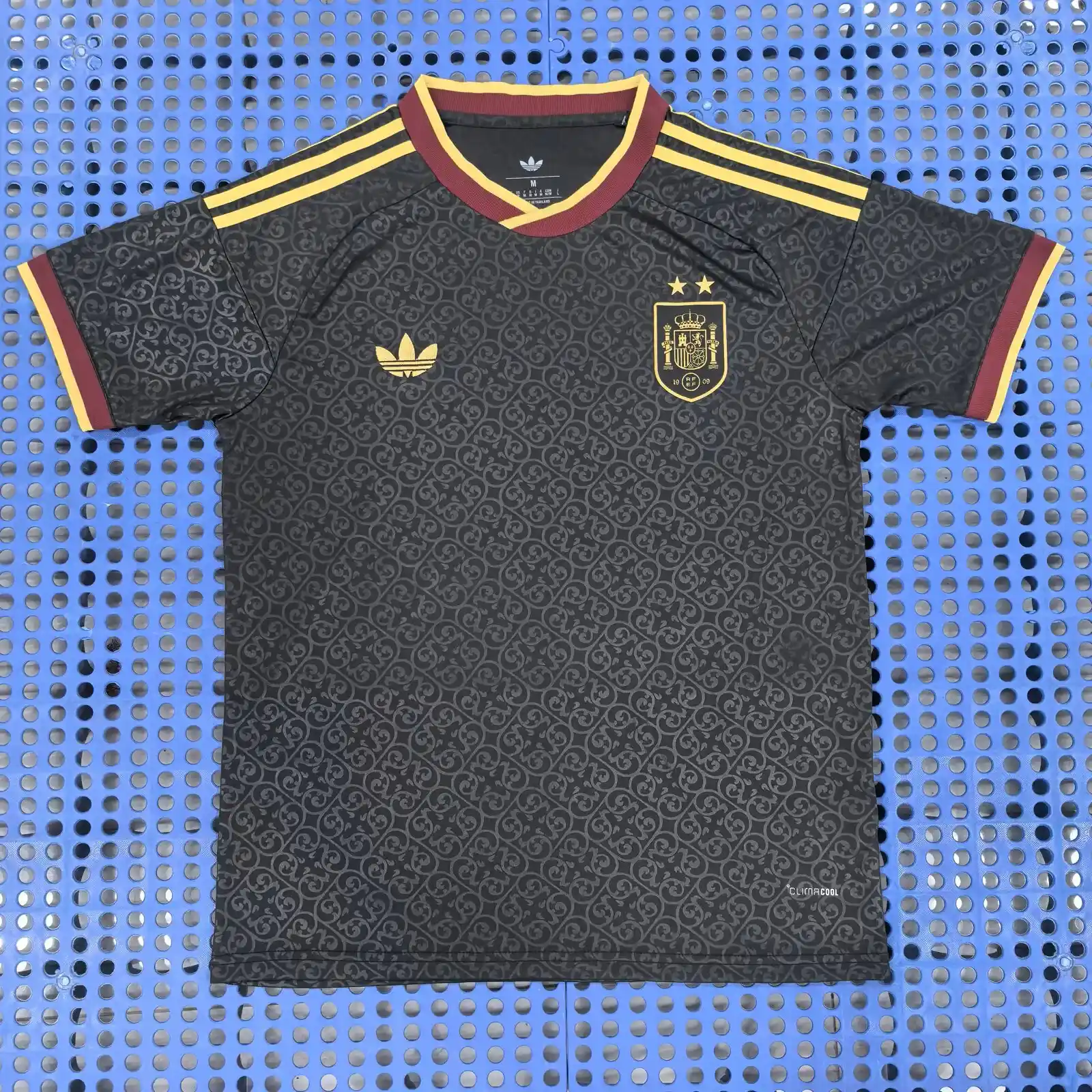 Spain 2026 2-Star Black Jersey - Fan Version
