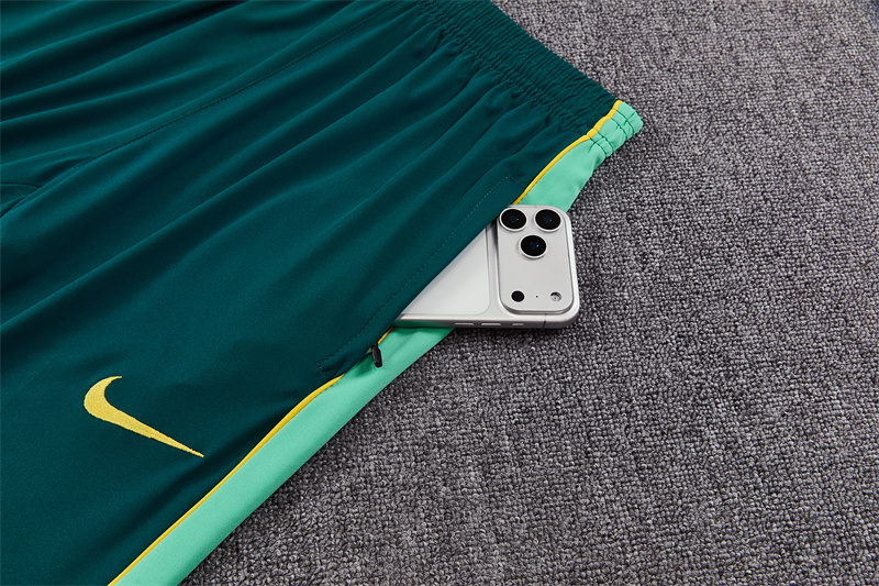 Brazil 26/27 Half-zip BlueTraining Kit - Image 5