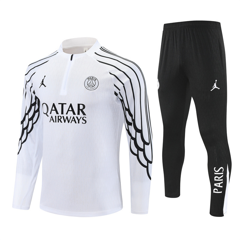 Paris Saint-Germain (PSG) 25/26 Half-zip Jordan White Training Kit