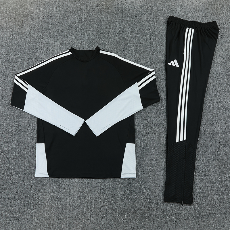 Inter Miami 26/27 Half-zip Black Training Kit - Image 3