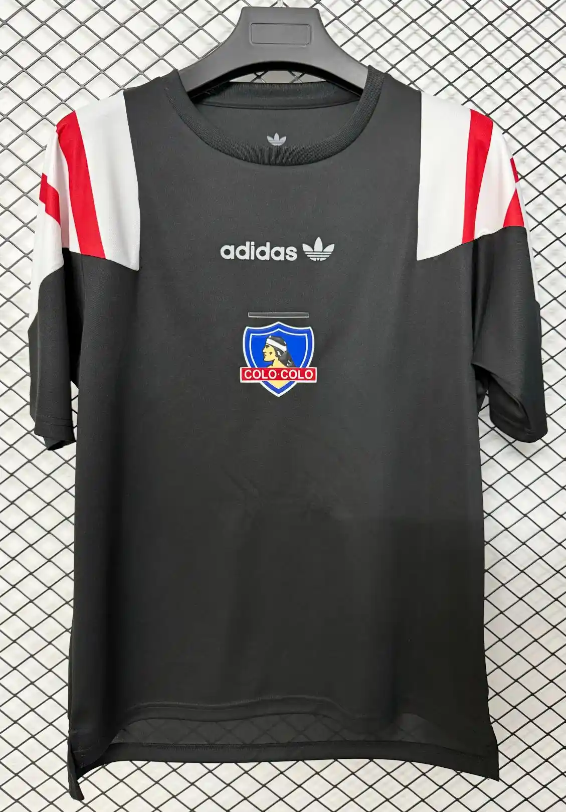 Colo Colo 26/27 EQT Black Jersey - Fan Version