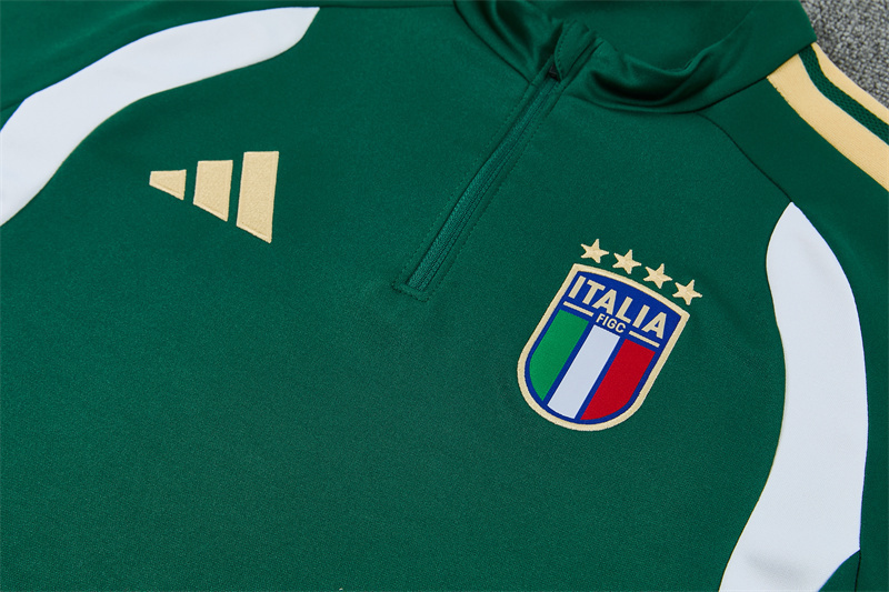 Italy 26/27 Half-zip Green Training Kit - Image 4